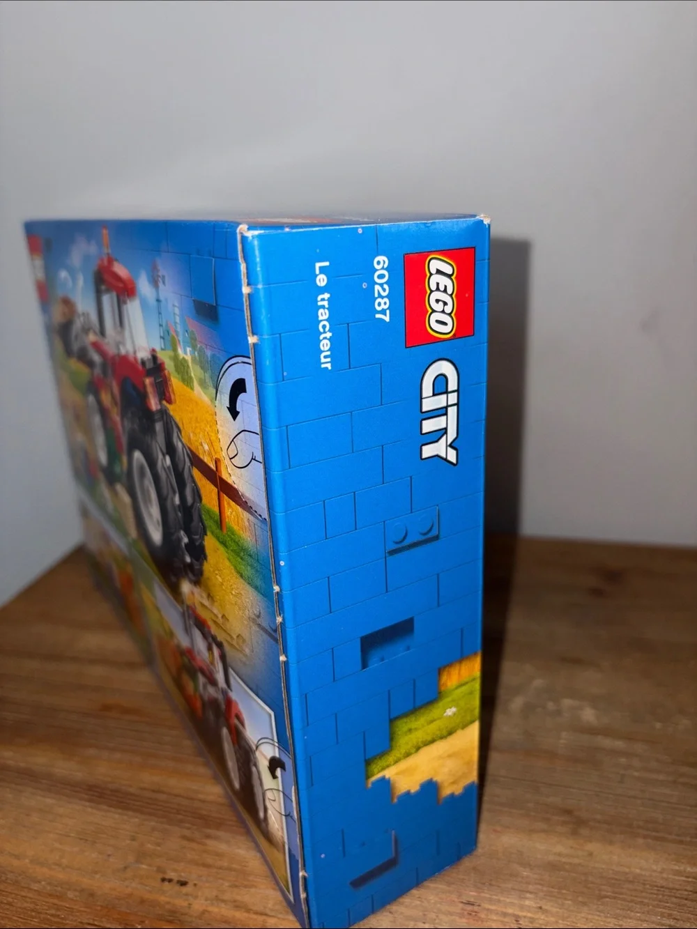 NIB Lego City Red Tractor Playset with Black Tires and Yellow Light 148 pcs